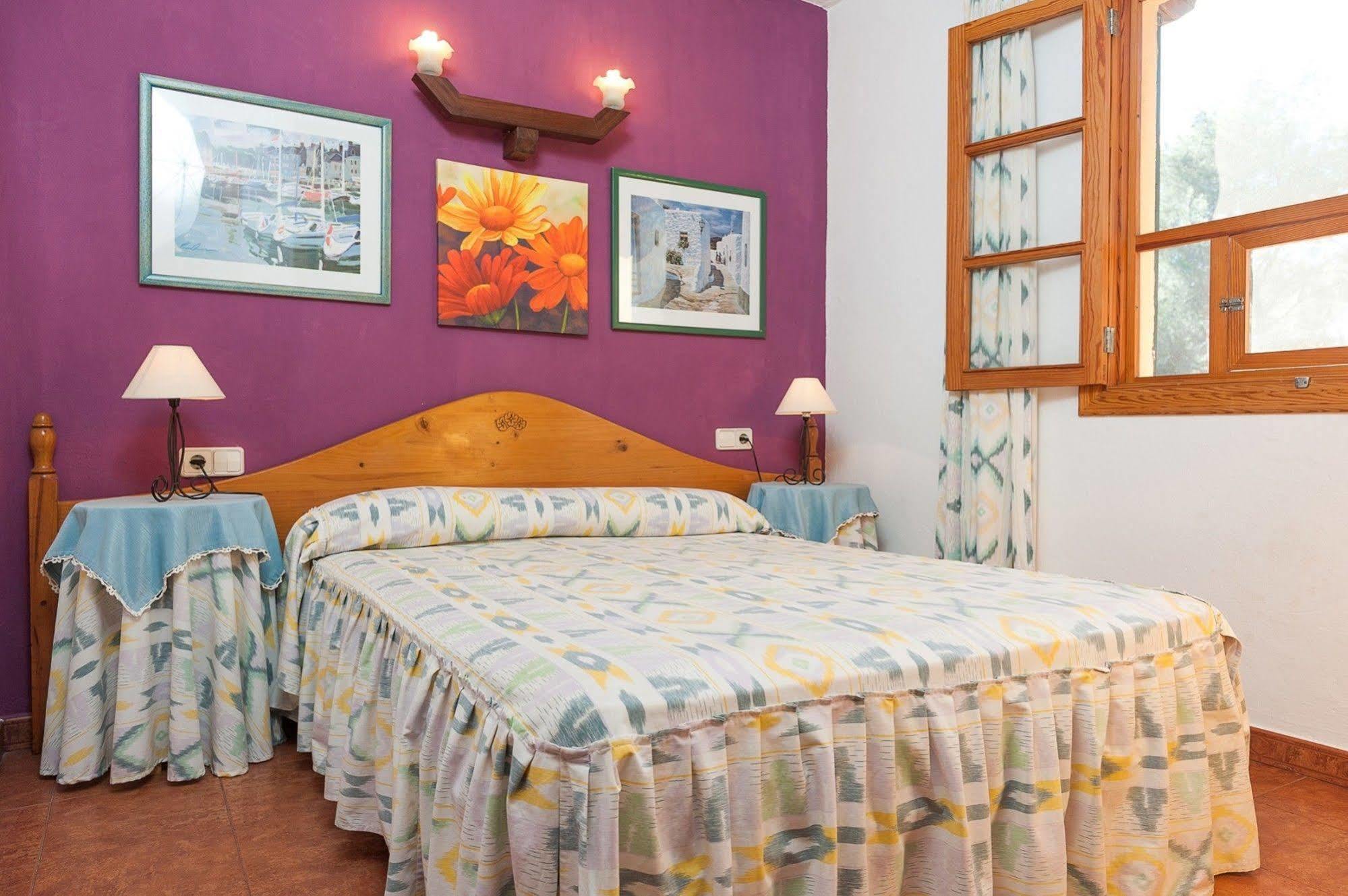 Els Pins Villa Crestatx Екстериор снимка